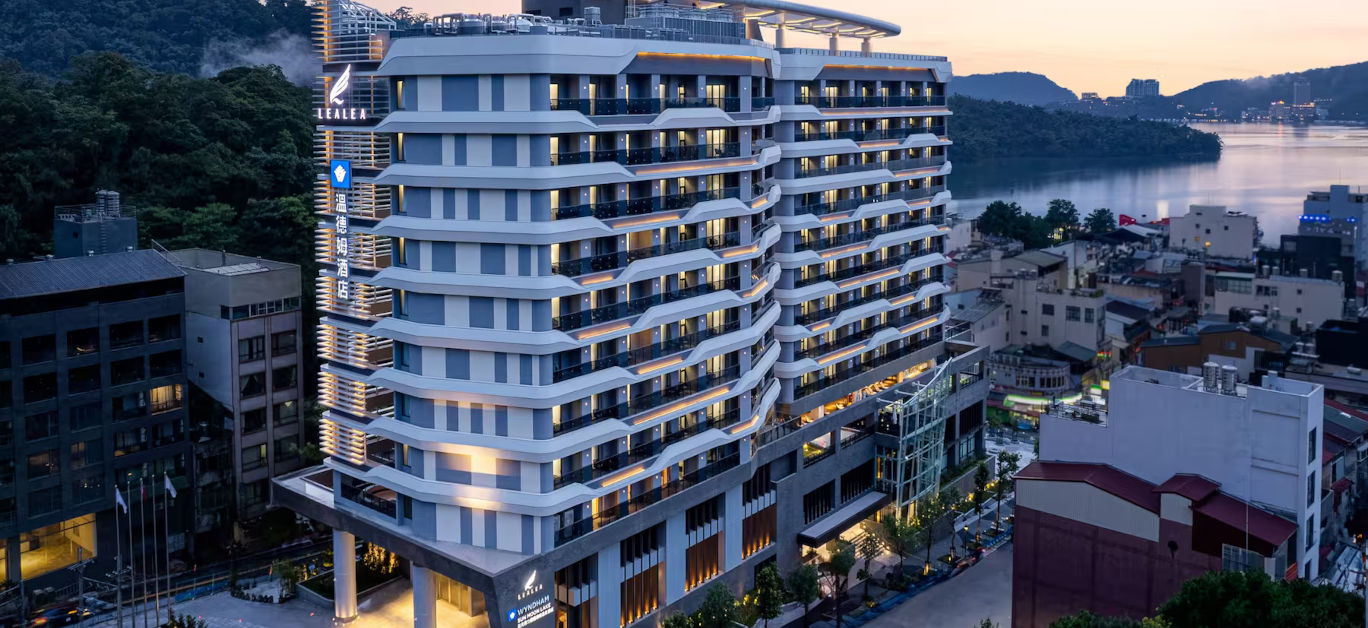 56104_exterior_view_4