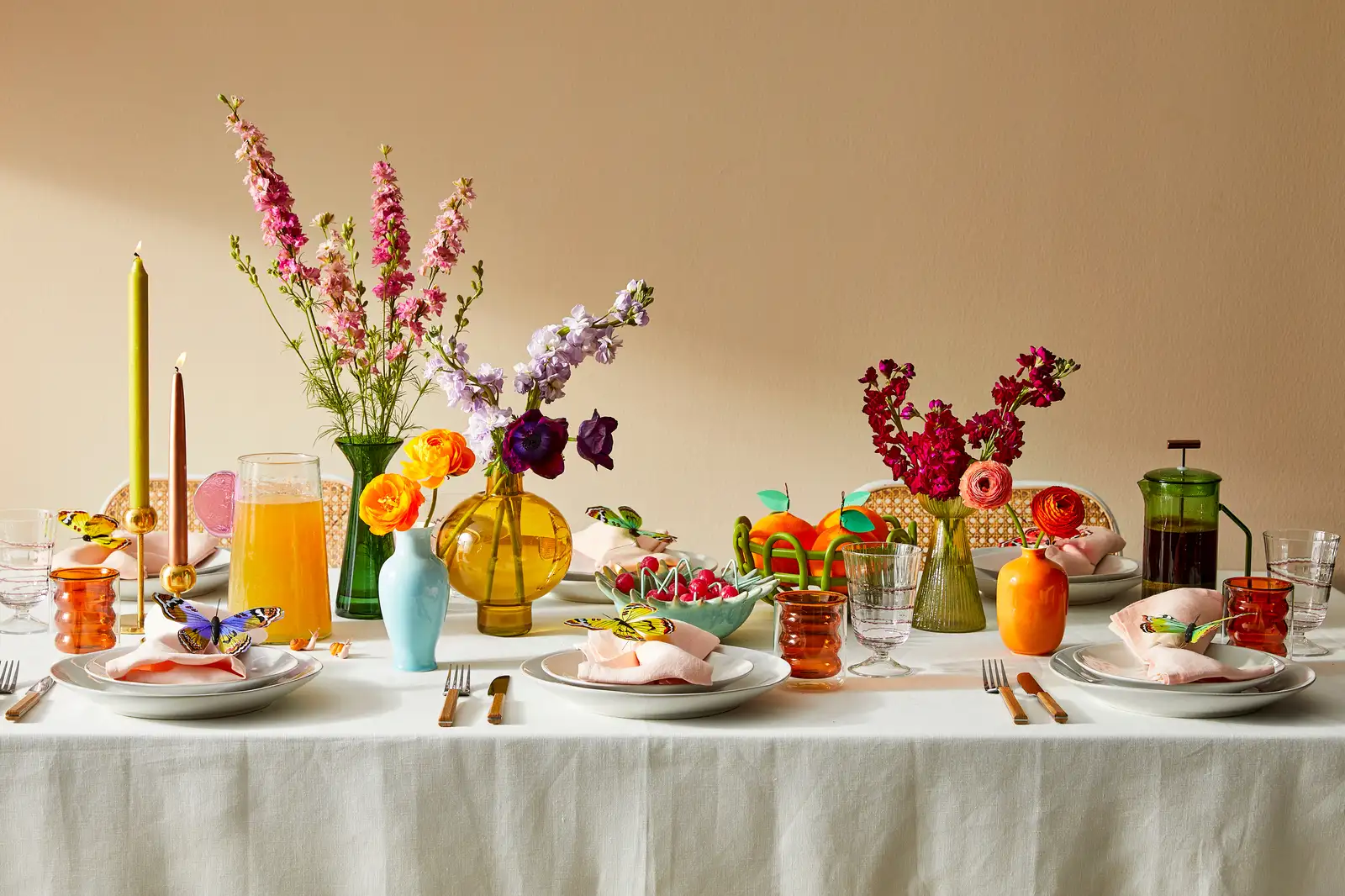 bhg-spring-floral-tabletop-8RA03QnMqkPBPUqfVU6bk5-f66bf95723ef4a069db01b561f2e60bd